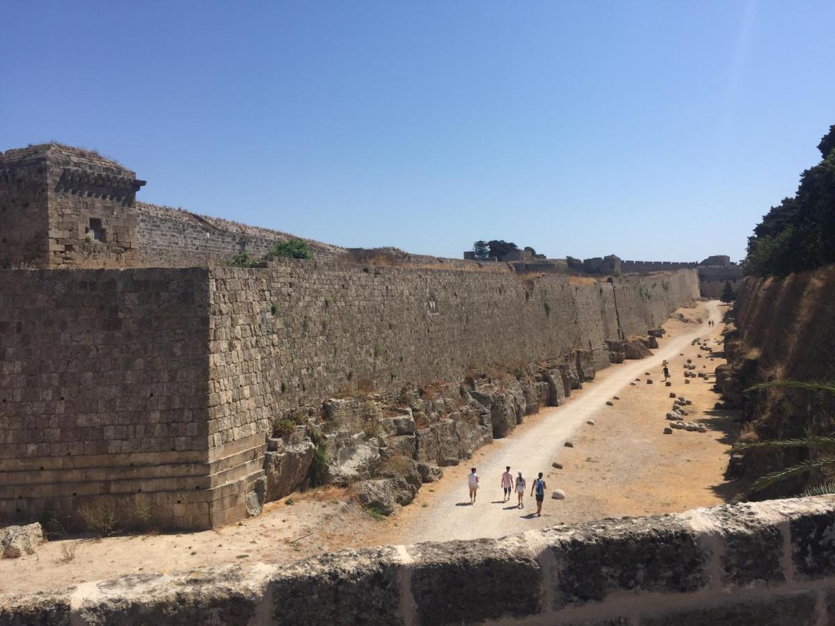 Ferienwohnung Dilou 8 Rhodes City Esterno foto